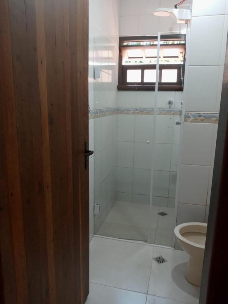 Casa Estilo Minimalista Em Ubatuba Βίλα Εξωτερικό φωτογραφία