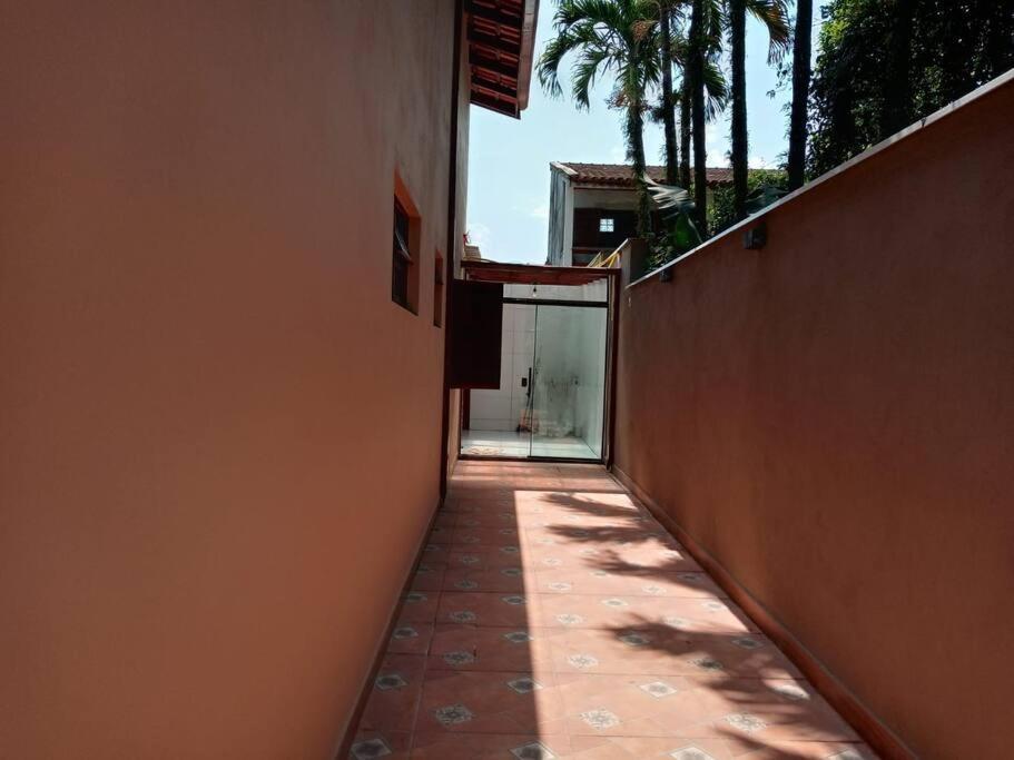 Casa Estilo Minimalista Em Ubatuba Βίλα Εξωτερικό φωτογραφία