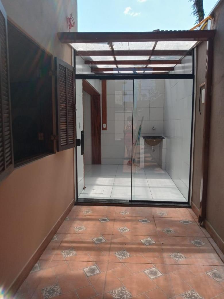 Casa Estilo Minimalista Em Ubatuba Βίλα Εξωτερικό φωτογραφία